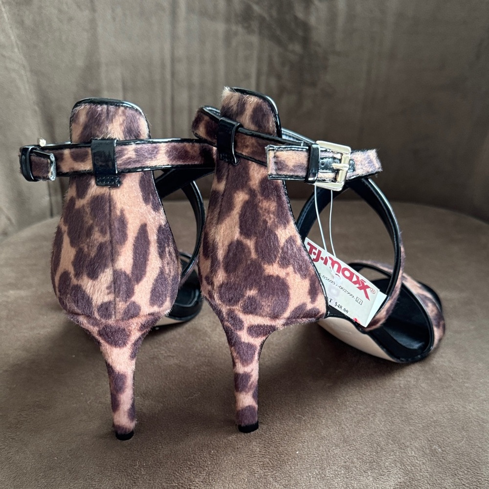 Nine West Leopard Print Strappy Heels - Picture 6 of 6
